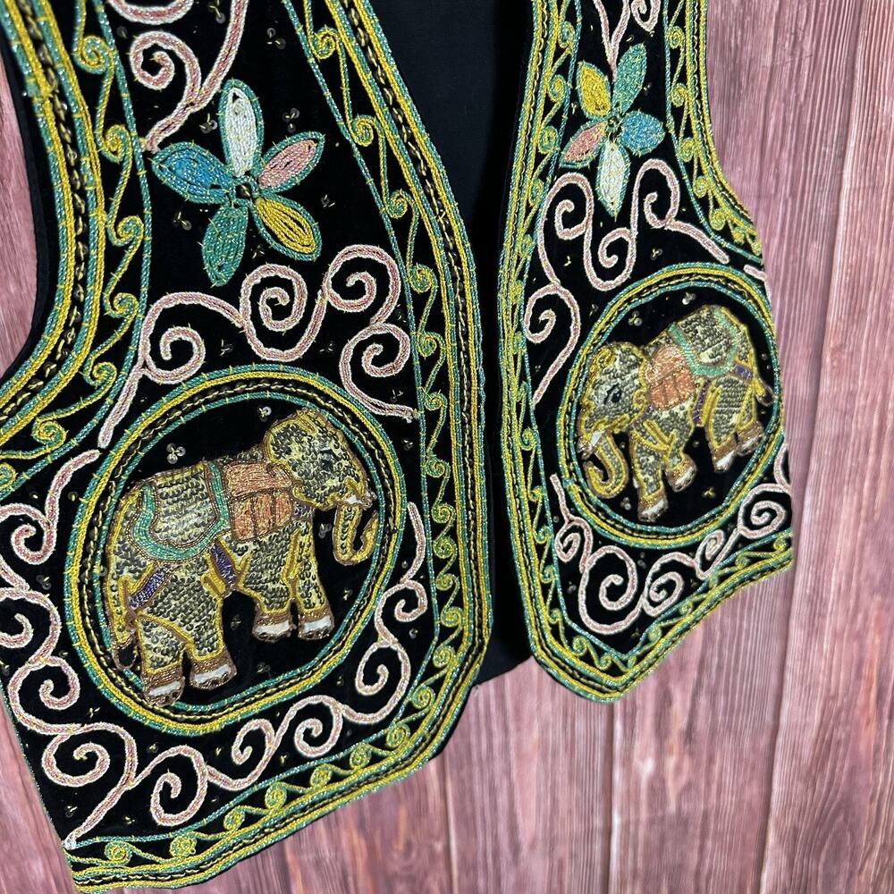 Carol Horn Workshop‎ Vest M/L Vintage Hand Embroidered Elephant Sequined - Picture 8 of 8